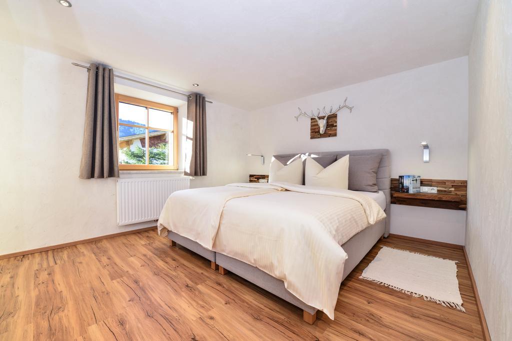 Sonn Alpin - Ferienwohnungen Grän Exterior foto